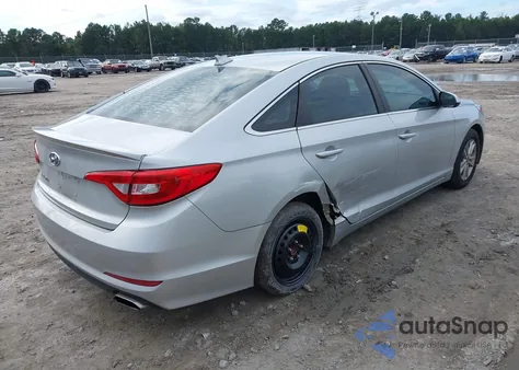 2017 Hyundai Sonata Se z USA, uszkodzony, nr VIN 5NPE24AF3HH504339
